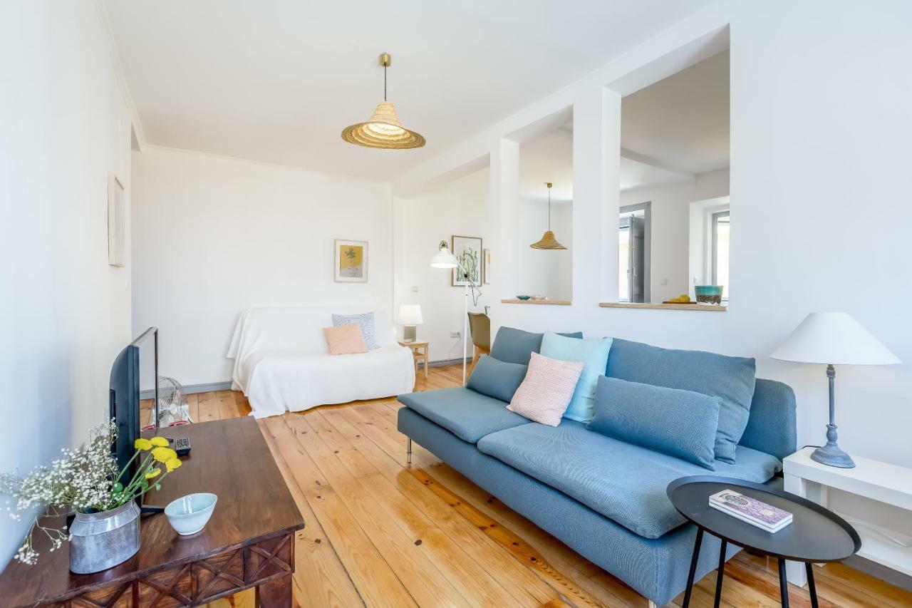 Alfama, Bright And Spacious With Private Terrace, By Timecooler リスボン エクステリア 写真