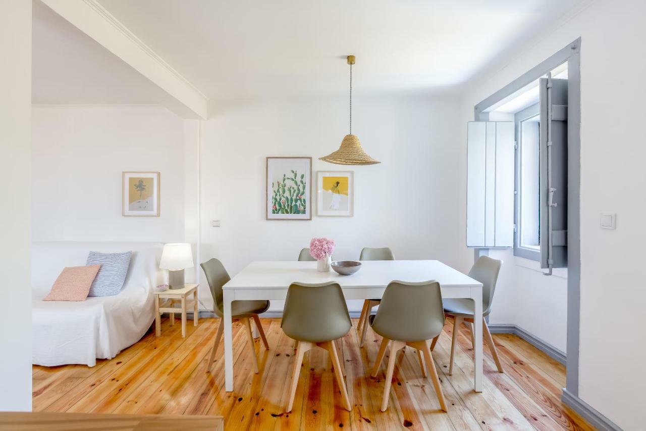 Alfama, Bright And Spacious With Private Terrace, By Timecooler リスボン エクステリア 写真